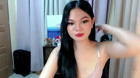 Snapshot of yourangelictransgirl chatting on 12-09-24, 08:01 Hi its me Yna online show from 12-09-24, 08:01