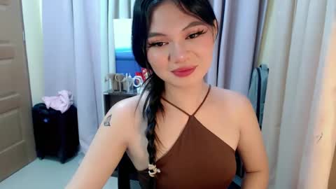 Snapshot of yourangelictransgirl chatting on 12-11-24, 05:00 Hi its me Yna online show from 12-11-24, 05:00