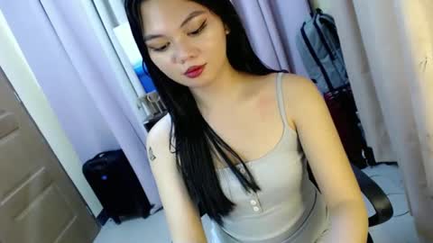 Snapshot of yourangelictransgirl chatting on 12-12-24, 06:21 Hi its me Yna online show from 12-12-24, 06:21