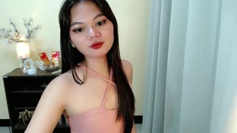 Snapshot of yourangelictransgirl chatting on 02-05-25, 06:37 Hi its me Yna online show from 02-05-25, 06:37