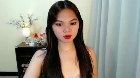 Snapshot of yourangelictransgirl chatting on 02-10-25, 07:17 Hi its me Yna online show from 02-10-25, 07:17