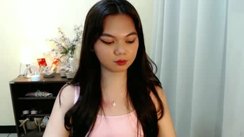 Snapshot of yourangelictransgirl chatting on 02-25-25, 03:49 Hi its me Yna online show from 02-25-25, 03:49