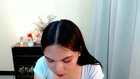 Snapshot of yourangelictransgirl chatting on 03-06-25, 08:27 Hi its me Yna online show from 03-06-25, 08:27