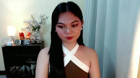 Snapshot of yourangelictransgirl chatting on 03-10-25, 07:29 Hi its me Yna online show from 03-10-25, 07:29