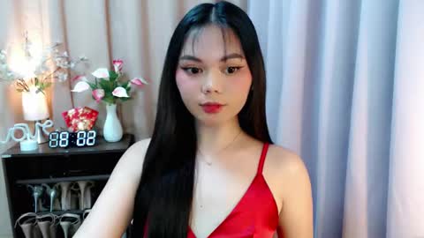 Snapshot of yourangelictransgirl chatting on 10-03-25, 12:02 Hi its me Yna online show from 10-03-25, 12:02