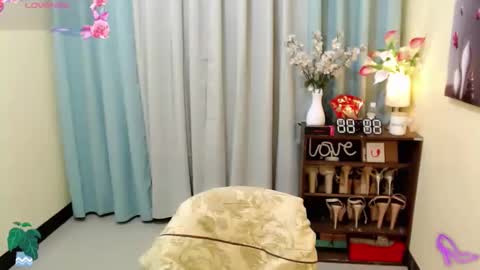 Snapshot of yourangelictransgirl chatting on 03-15-26, 11:27 Hi its me Yna online show from 03-15-26, 11:27