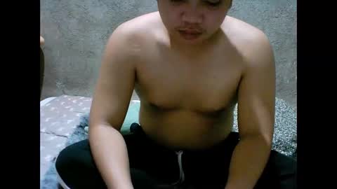 yourasian_lover29 online show from 02-26-26, 01:43