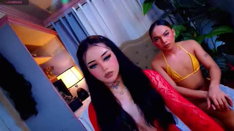 Snapshot of yourasiancockisontop chatting on 10-29-25, 09:55 kim online show from 10-29-25, 09:55