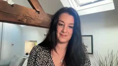Cassie online show from 05-15-26, 08:54