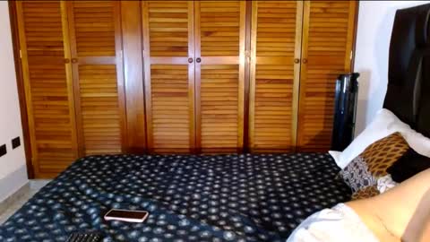 yourcouplehot online show from 11-15-25, 06:33