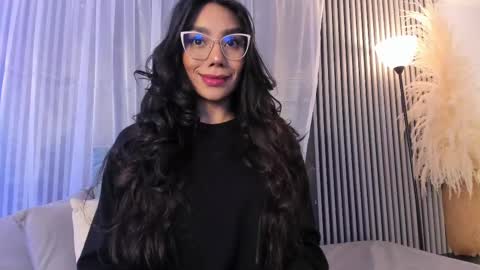 Snapshot of yourcutemolly chatting on 02-26-25, 05:20 Selena online show from 02-26-25, 05:20