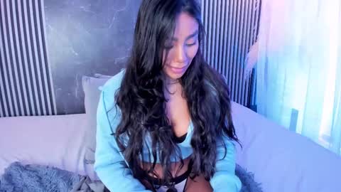 Snapshot of yourcutemolly chatting on 03-06-25, 08:08 Selena online show from 03-06-25, 08:08