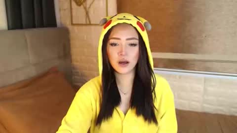 Snapshot of yourdevilsweettsx chatting on 09-11-25, 11:32 JEN online show from 09-11-25, 11:32