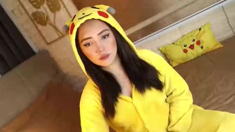 Snapshot of yourdevilsweettsx chatting on 09-13-25, 10:26 JEN online show from 09-13-25, 10:26