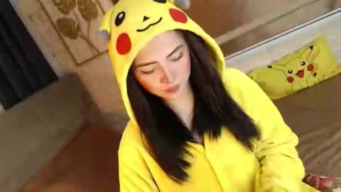 Snapshot of yourdevilsweettsx chatting on 09-18-25, 11:01 JEN online show from 09-18-25, 11:01