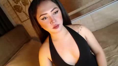 Snapshot of yourdevilsweettsx chatting on 10-29-25, 11:23 JEN online show from 10-29-25, 11:23