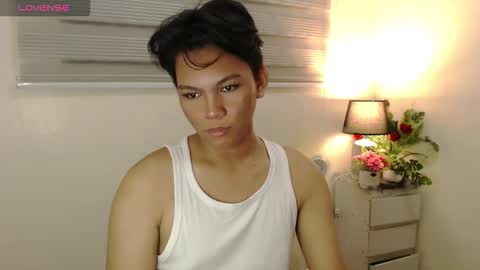 HEN online show from 11-17-25, 02:34