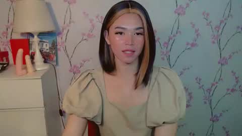Snapshot of yourdreamgirljane chatting on 10-24-25, 12:56 JANE online show from 10-24-25, 12:56