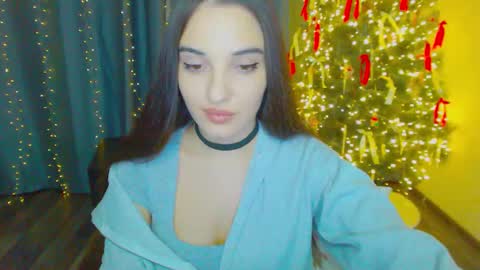 Snapshot of yourdreammary chatting on 12-17-25, 02:23 Adele online show from 12-17-25, 02:23