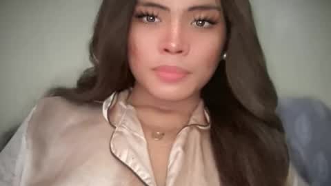 Snapshot of yourehot_pretty chatting on 04-27-26, 05:38 Do read my bio online show from 04-27-26, 05:38