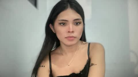 Snapshot of yourehot_pretty chatting on 06-07-26, 12:09 Do read my bio online show from 06-07-26, 12:09