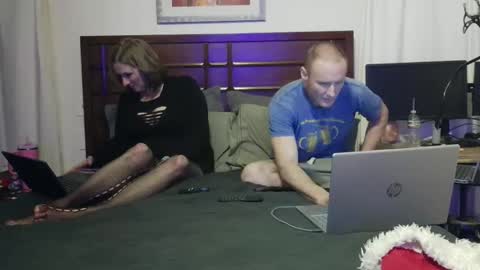 Snapshot of yourex6938 chatting on 12-22-25, 03:03 yourex6938 online show from 12-22-25, 03:03