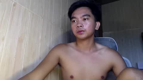 Snapshot of yourfantasyboyjr chatting on 10-06-25, 03:59 i am your dream boy  JR  online show from 10-06-25, 03:59