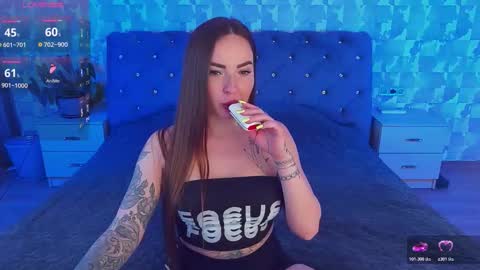 Snapshot of yourfantasywild chatting on 03-03-26, 08:31 Sue online show from 03-03-26, 08:31