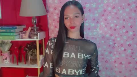 Snapshot of yourfavoratericcie chatting on 11-22-25, 04:00 RICCIE MAE online show from 11-22-25, 04:00