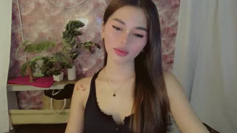 Snapshot of yourfavoratesunshine chatting on 06-06-26, 10:31 Sunshine online show from 06-06-26, 10:31