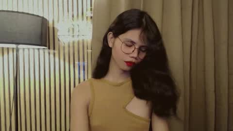 Vivian online show from 10-27-25, 11:36