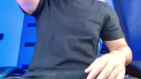 yourfavorite_bigclit online show from 04-27-26, 09:07