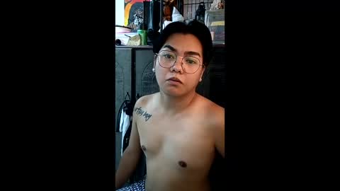 Snapshot of yourfemboitinydick chatting on 05-27-26, 03:14 Fem boi Nards online show from 05-27-26, 03:14