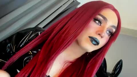 Snapshot of yourfiercemistress chatting on 05-22-26, 01:02 not into STINGY and CHEAP people online show from 05-22-26, 01:02