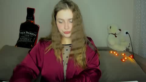 Snapshot of yourgem__ chatting on 02-19-25, 05:06 yourgem__ online show from 02-19-25, 05:06