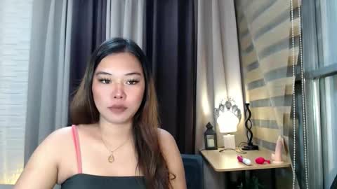 Snapshot of yourgirlalthea chatting on 11-02-25, 12:35 HI ITS ME ALTHEA online show from 11-02-25, 12:35