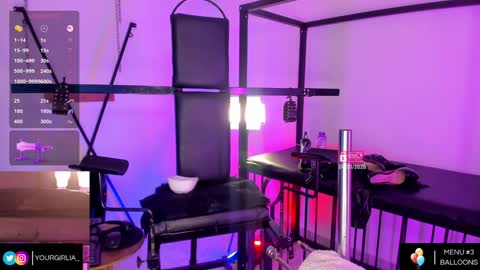 Snapshot of yourgirlia_ chatting on 01-05-25, 07:28 Call me Lia online show from 01-05-25, 07:28