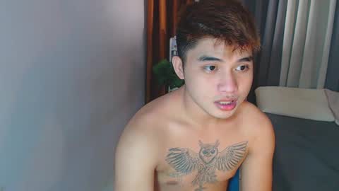 Snapshot of yourhandsome_hunk chatting on 01-05-25, 05:30 Paul online show from 01-05-25, 05:30