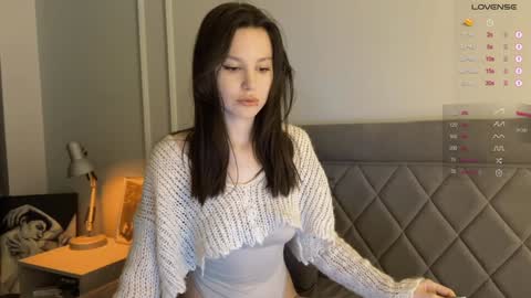 Aida online show from 12-29-24, 10:23