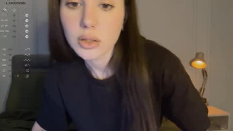 Aida online show from 02-15-25, 12:01