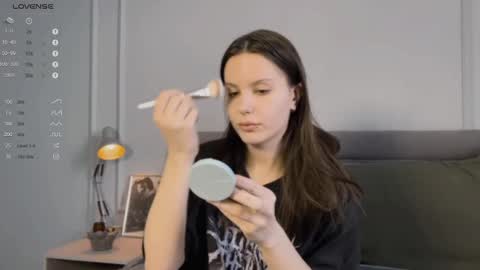 Aida online show from 02-21-25, 10:39