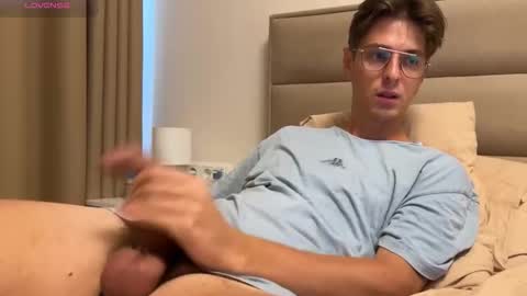 Chris online show from 09-16-25, 06:47