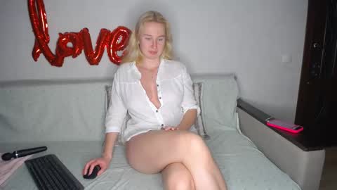Snapshot of yourhotdream1 chatting on 02-27-25, 09:04 Iamyourdream online show from 02-27-25, 09:04