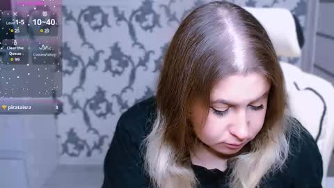 Snapshot of yourkarma_2_0 chatting on 11-26-25, 03:46 Karma online show from 11-26-25, 03:46