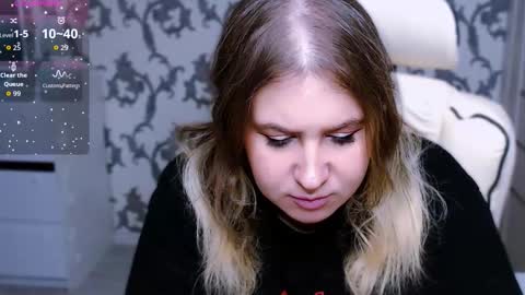 Snapshot of yourkarma_2_0 chatting on 11-30-25, 06:34 Karma online show from 11-30-25, 06:34