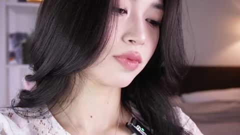 yourlittlesunrise_ online show from 04-29-26, 05:11