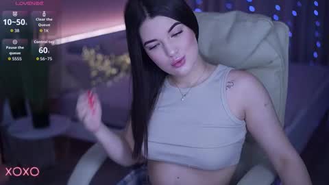 Snapshot of yourlolabunny chatting on 12-02-25, 09:43 L O L A online show from 12-02-25, 09:43