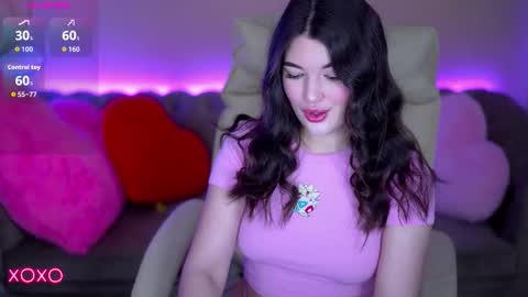 L O L A online show from 02-10-26, 07:51