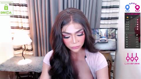 CHARLOTTE online show from 10-05-25, 07:23