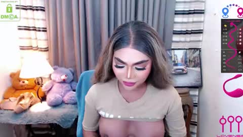 CHARLOTTE online show from 11-24-25, 10:53